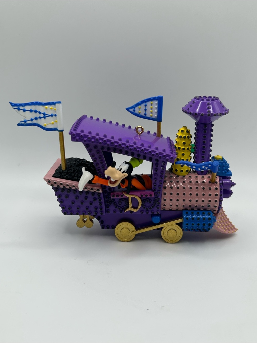 NEW Disney’s Electrical Parade Goofy Train Ornament 2025 - Picture 2 of 9